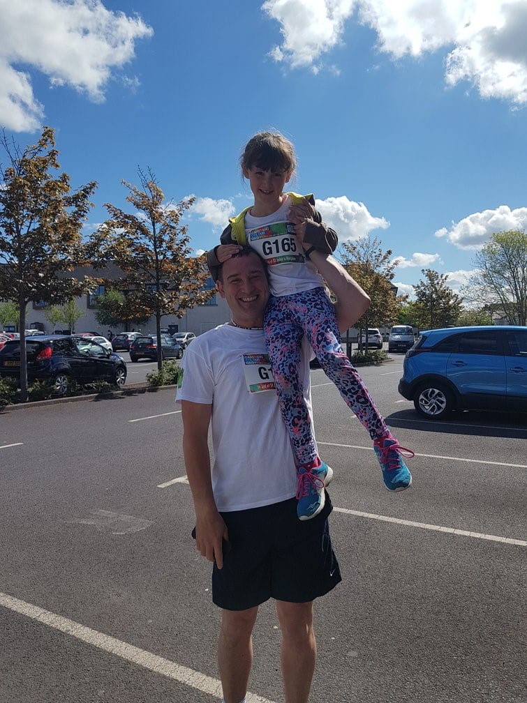 Run Charlie Running Team Before the Garstang Colour Dash