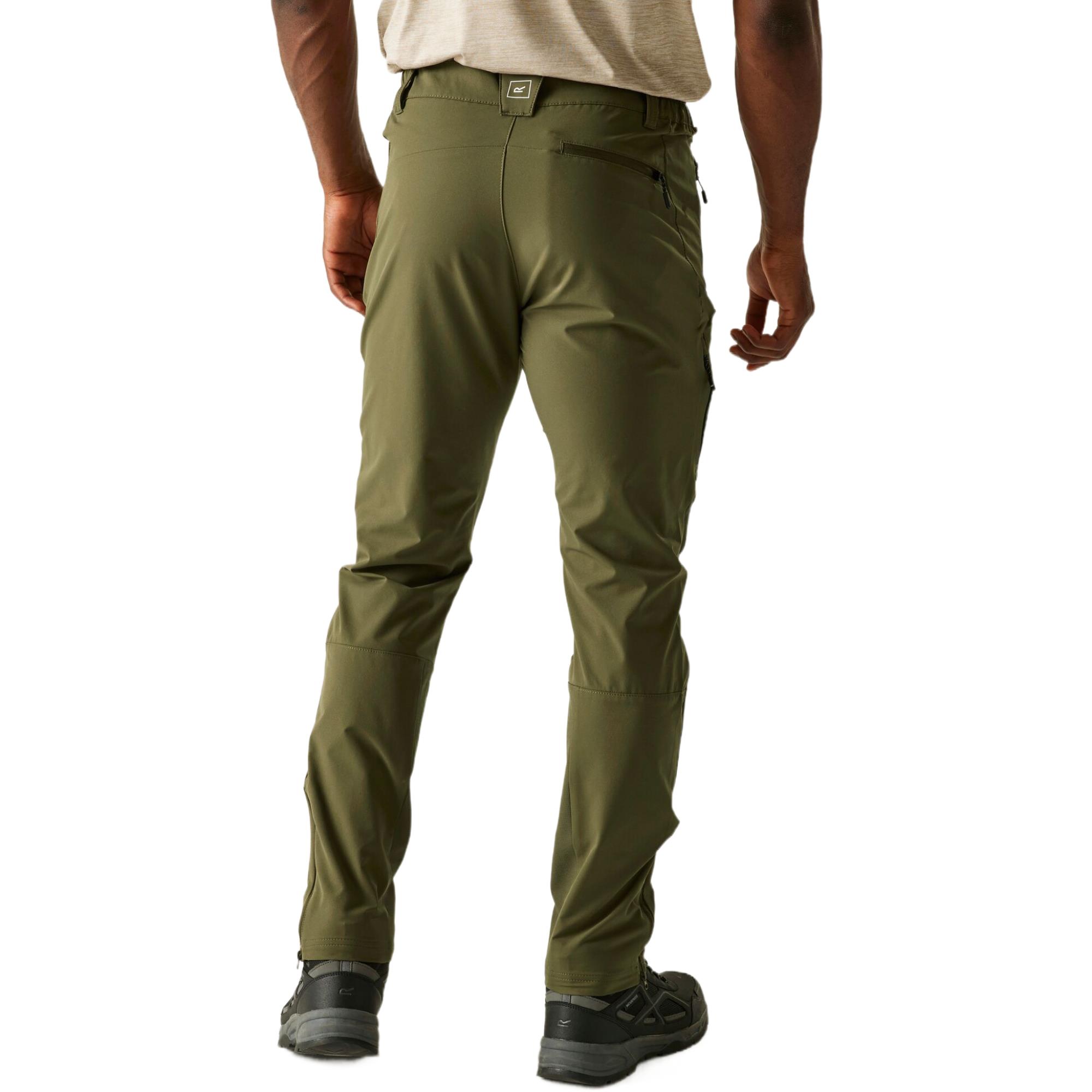Regatta Pantaloni Workwear New Action Uomo, Multitasca, Idrorepellenti, Gamba Ridotta (-5 Cm), Colore Verde, Taglia 40