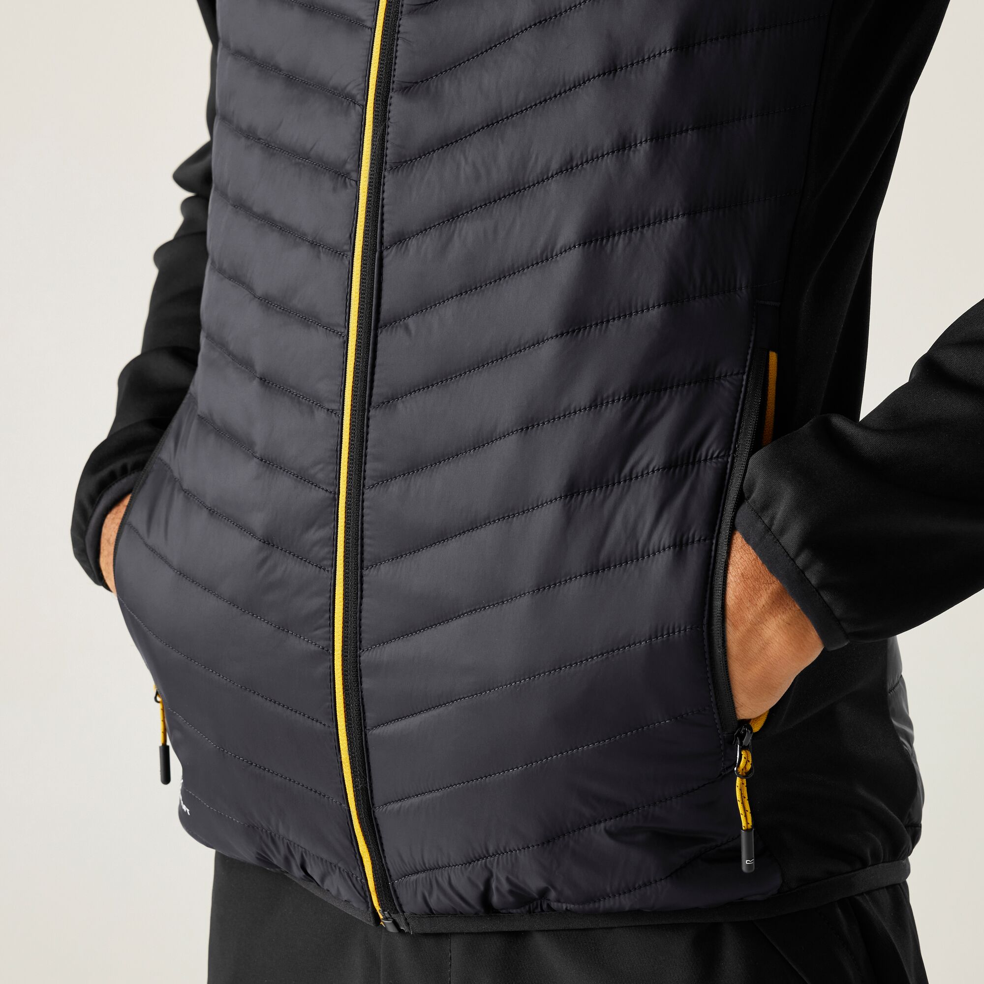 Regatta Mens Andreson Hybrid Jacket - Image 4