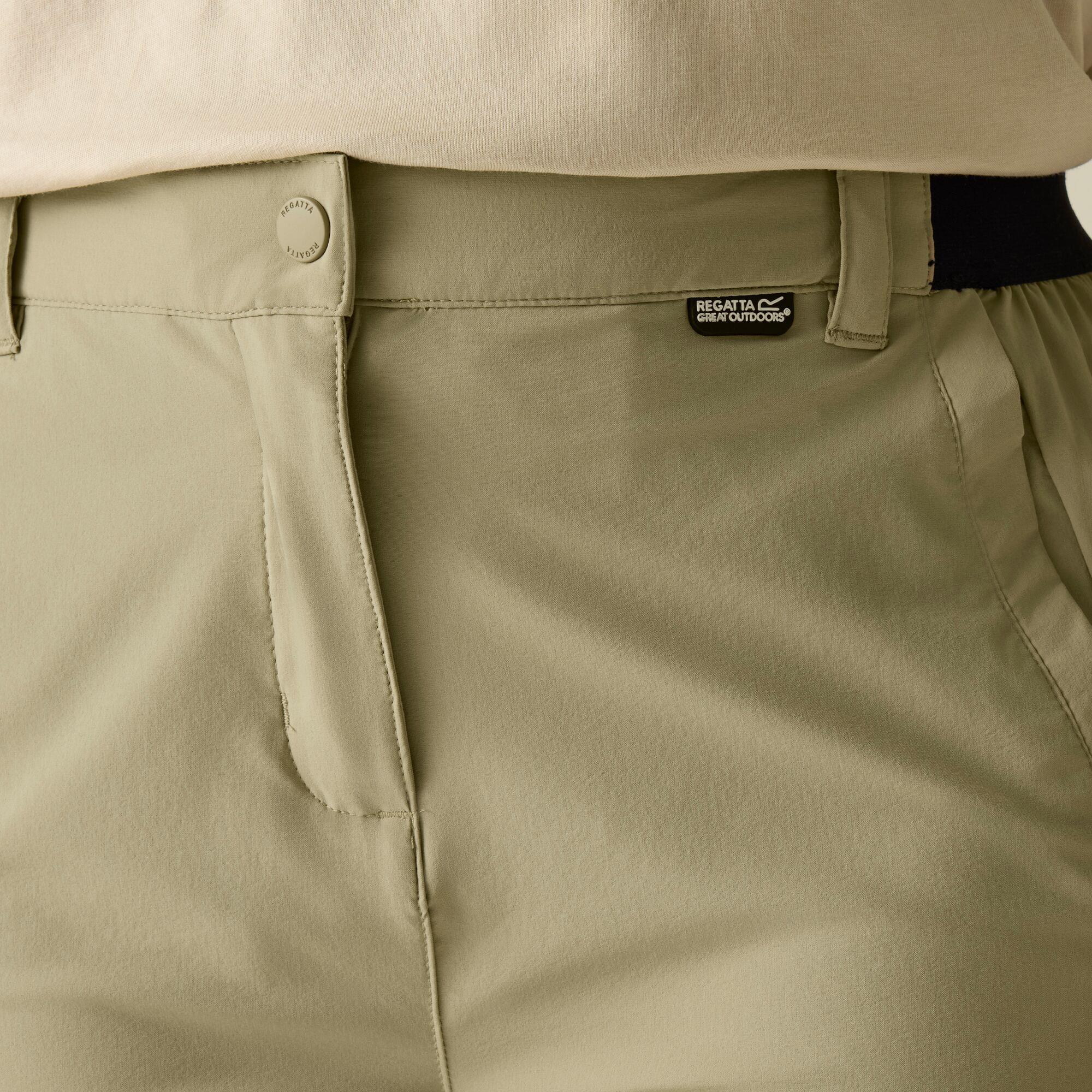 Regatta Womens Travel Light Packaway Shorts II - Image 5