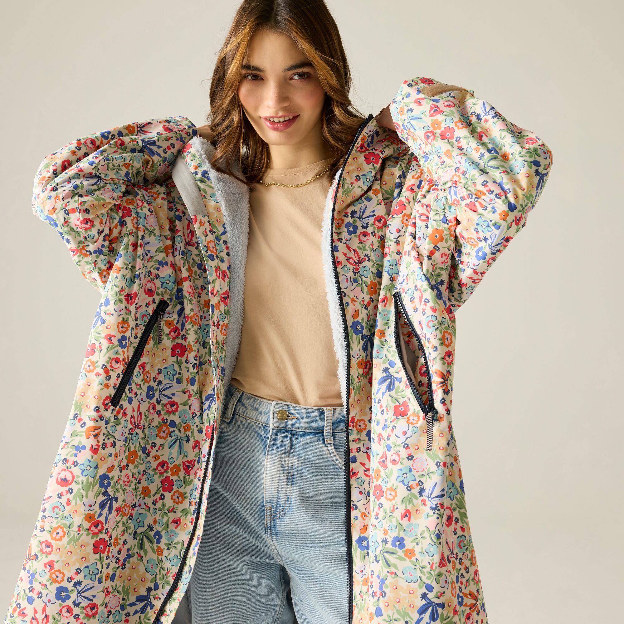Regatta Womens Cath Kidston Changing Robe - Image 7