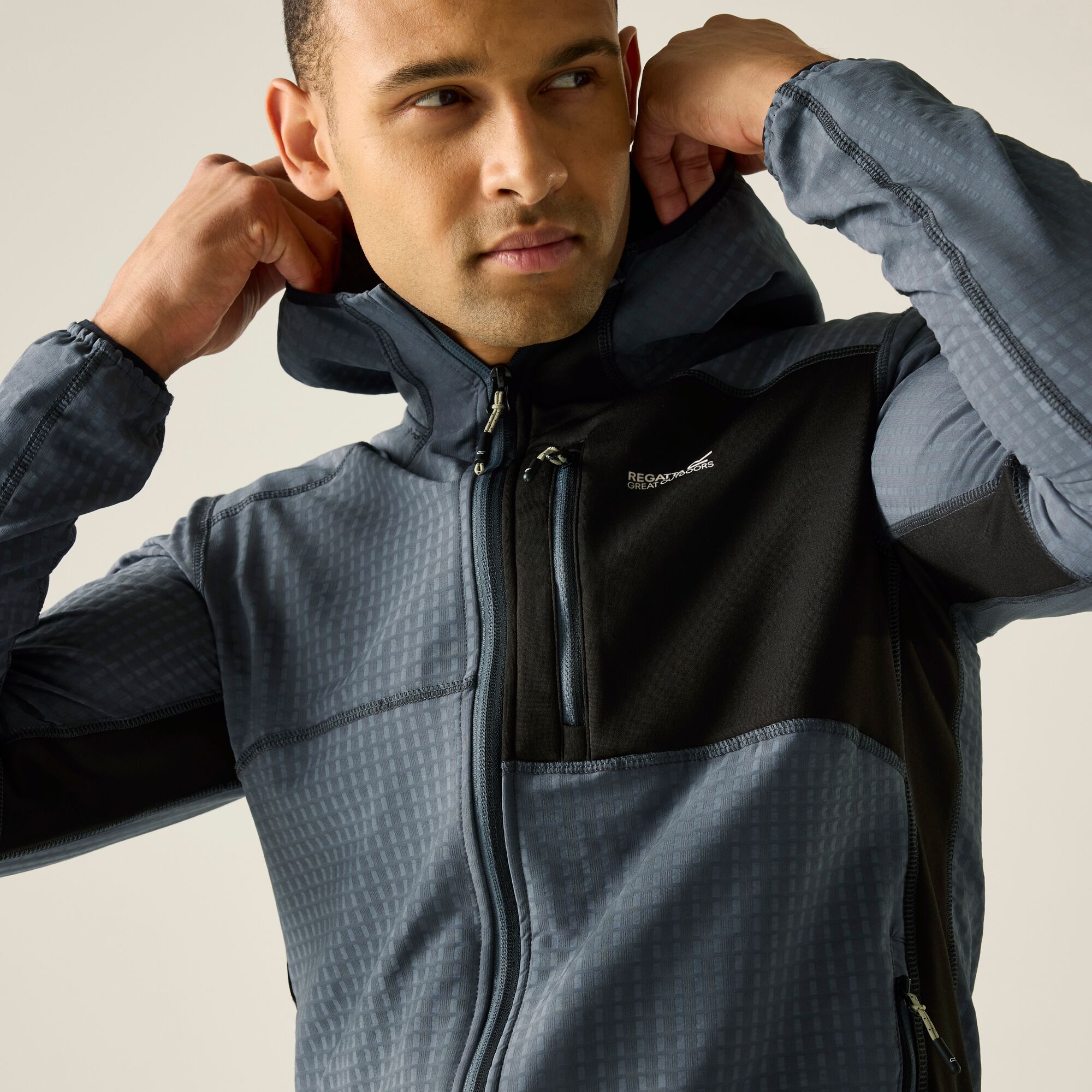 Regatta Mens Alven Midlayer - Image 4